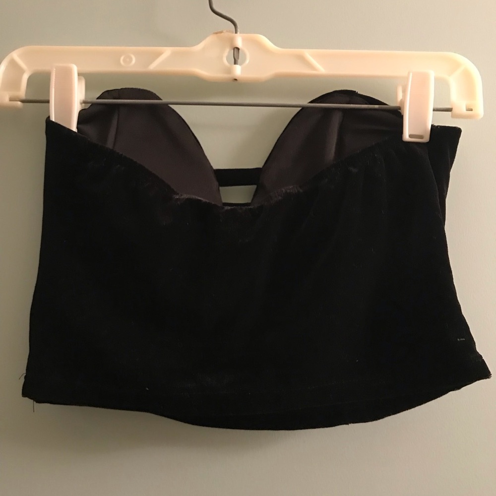 Crop top - Picture 2 of 2